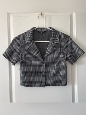 Checked Short-Sleeve Cropped Blazer Jacket - Black & White
